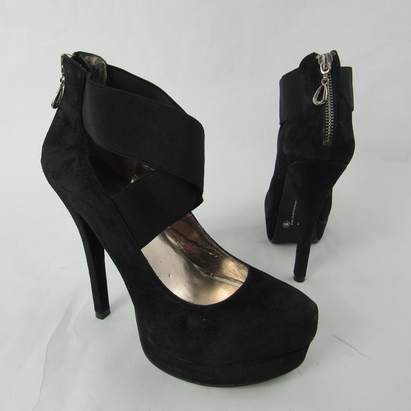 Shoes - Chinese Laundry Frcition Platform High Heels Pumps